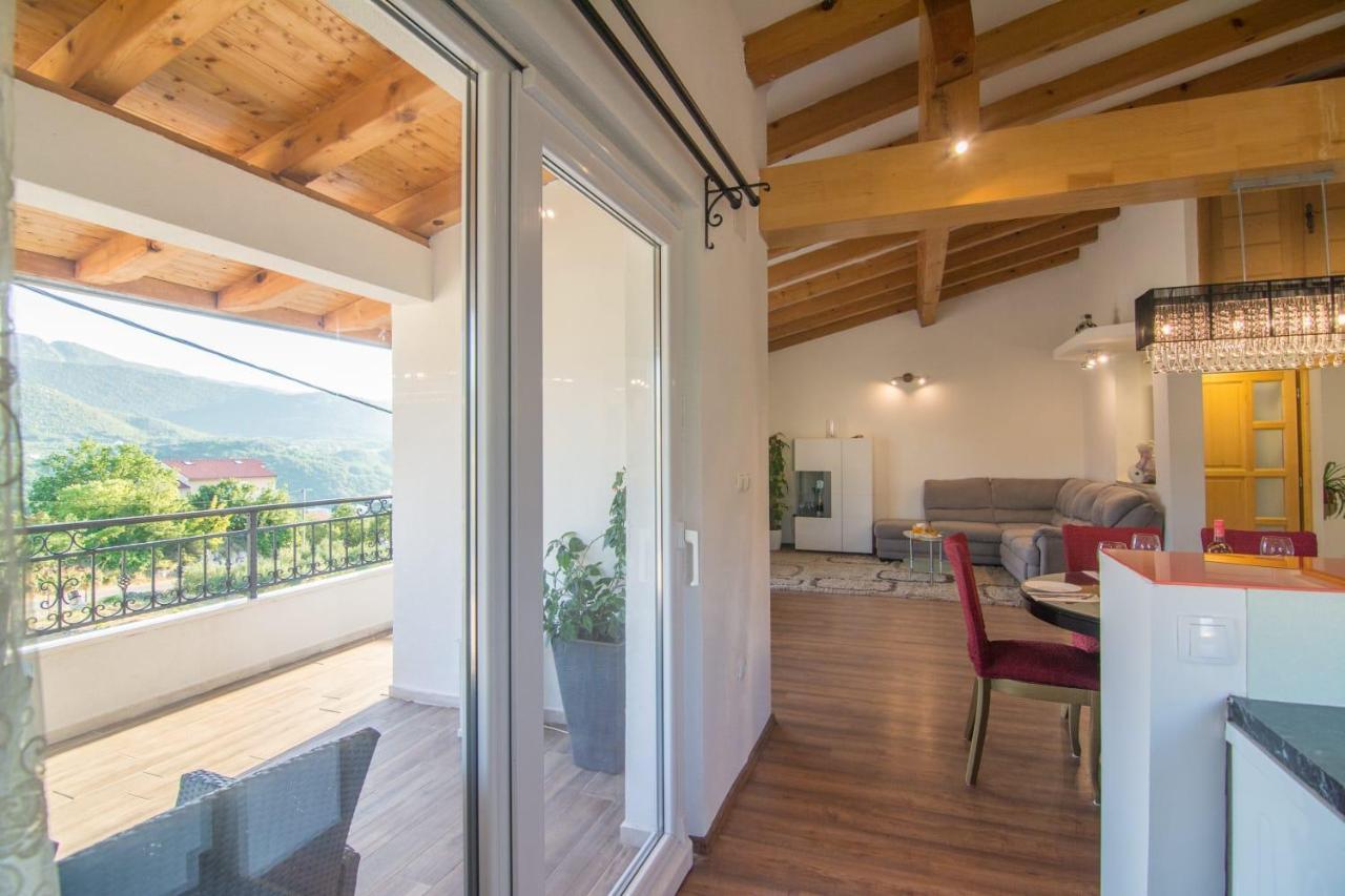 Village Holiday Apartman With Heated Pool Maslina Kostanje 外观 照片