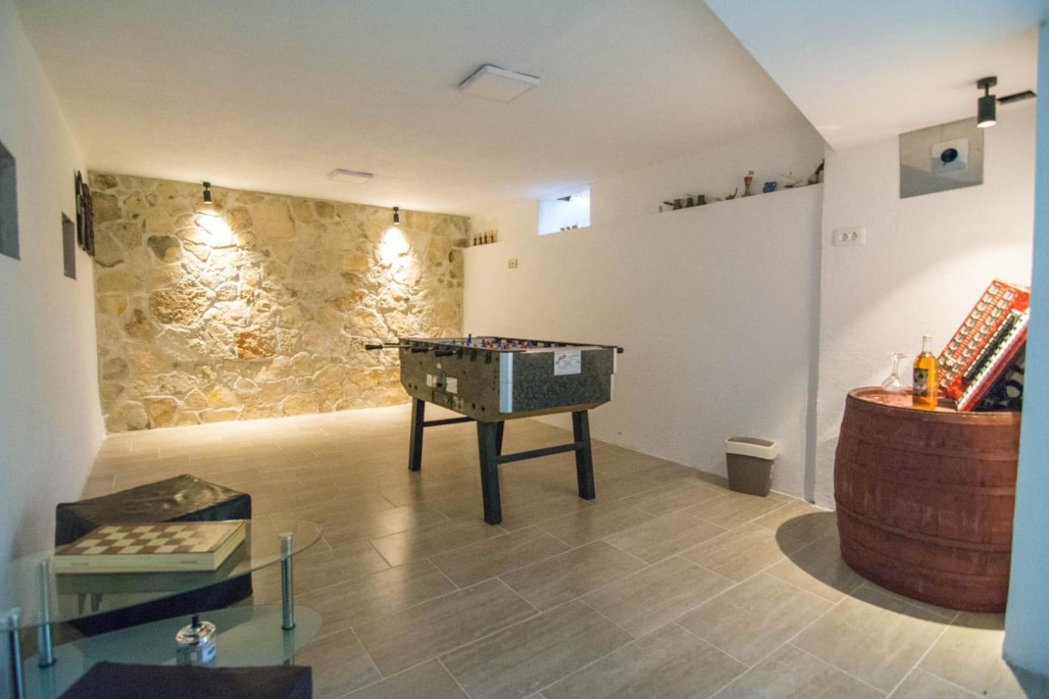 Village Holiday Apartman With Heated Pool Maslina Kostanje 外观 照片
